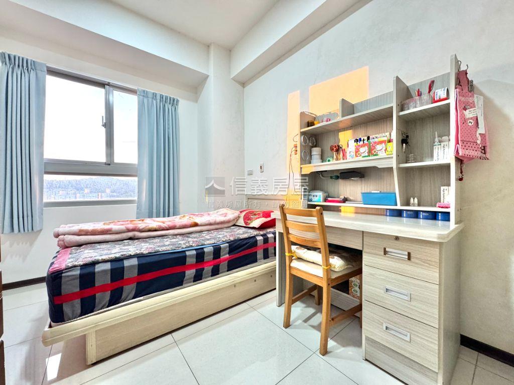 誠意出售。麗寶微風美屋房屋室內格局與周邊環境