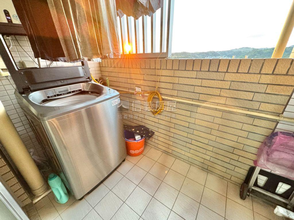 誠意出售。麗寶微風美屋房屋室內格局與周邊環境