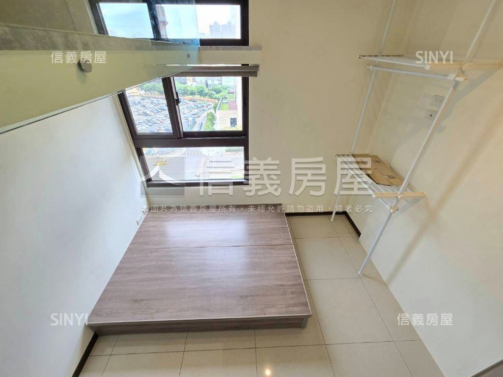 瑞典月灣邊間兩房車位房屋室內格局與周邊環境