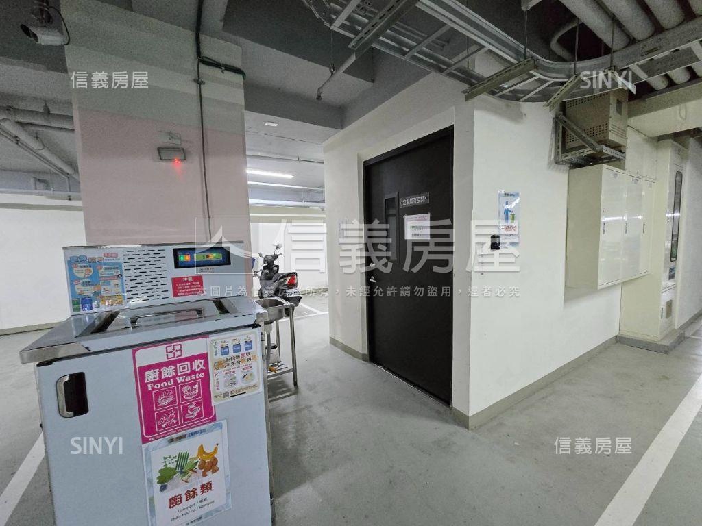 瑞典月灣邊間兩房車位房屋室內格局與周邊環境