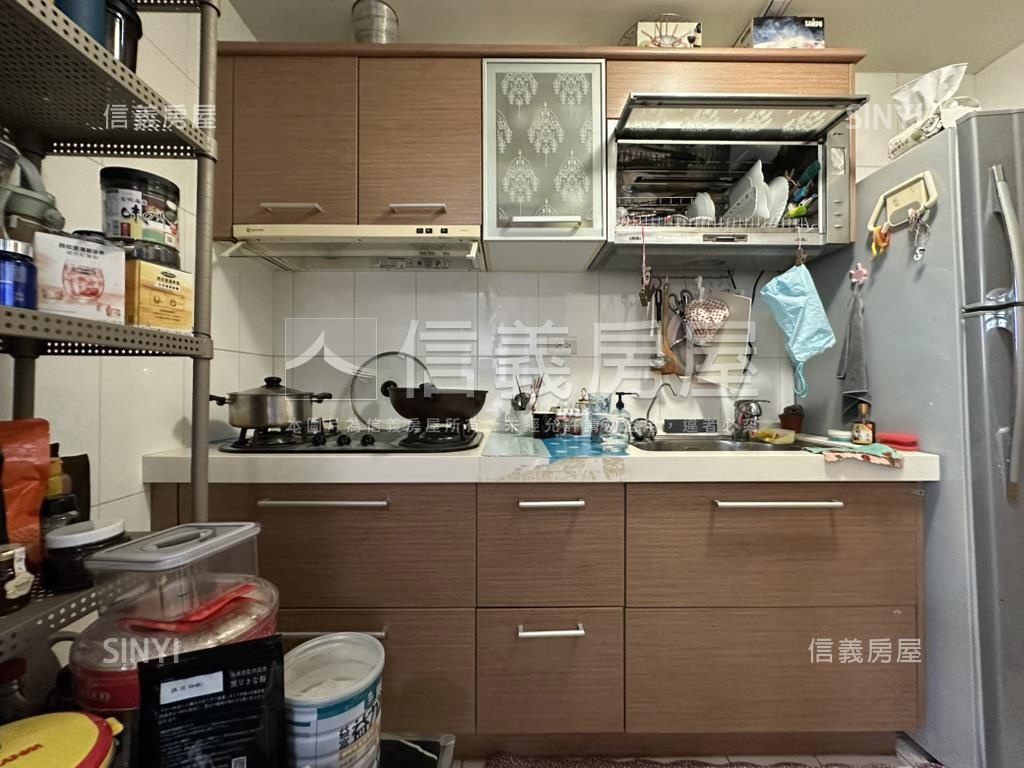 ⭐主推⭐微風小城三房車位房屋室內格局與周邊環境