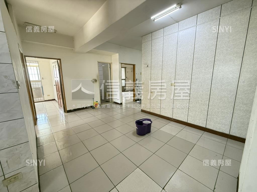 南興富邸三房平車遼闊市景房屋室內格局與周邊環境