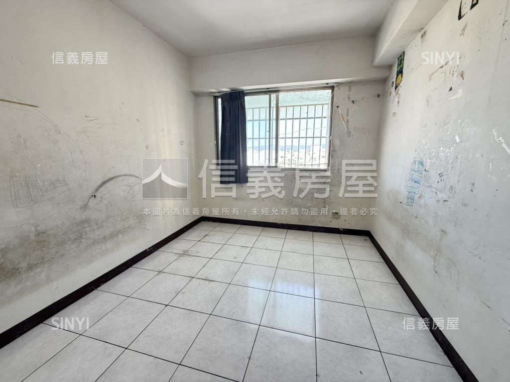 南興富邸三房平車遼闊市景房屋室內格局與周邊環境