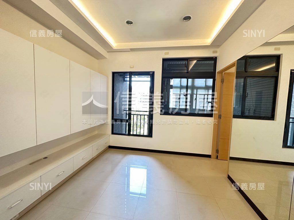 專任＿加賀精裝電梯房屋室內格局與周邊環境