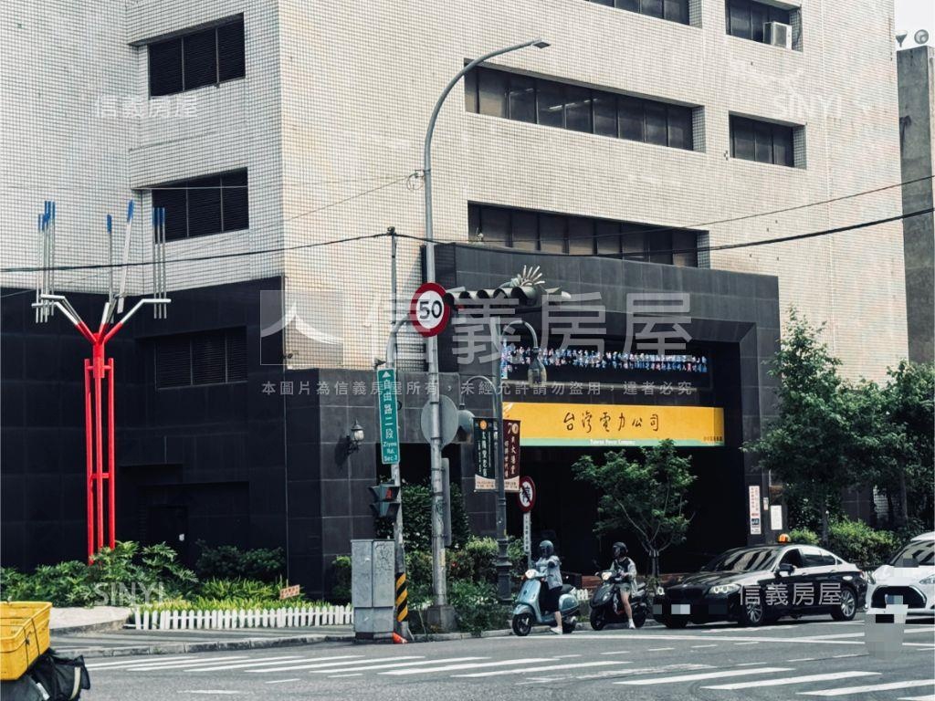 面台中公園商辦房屋室內格局與周邊環境