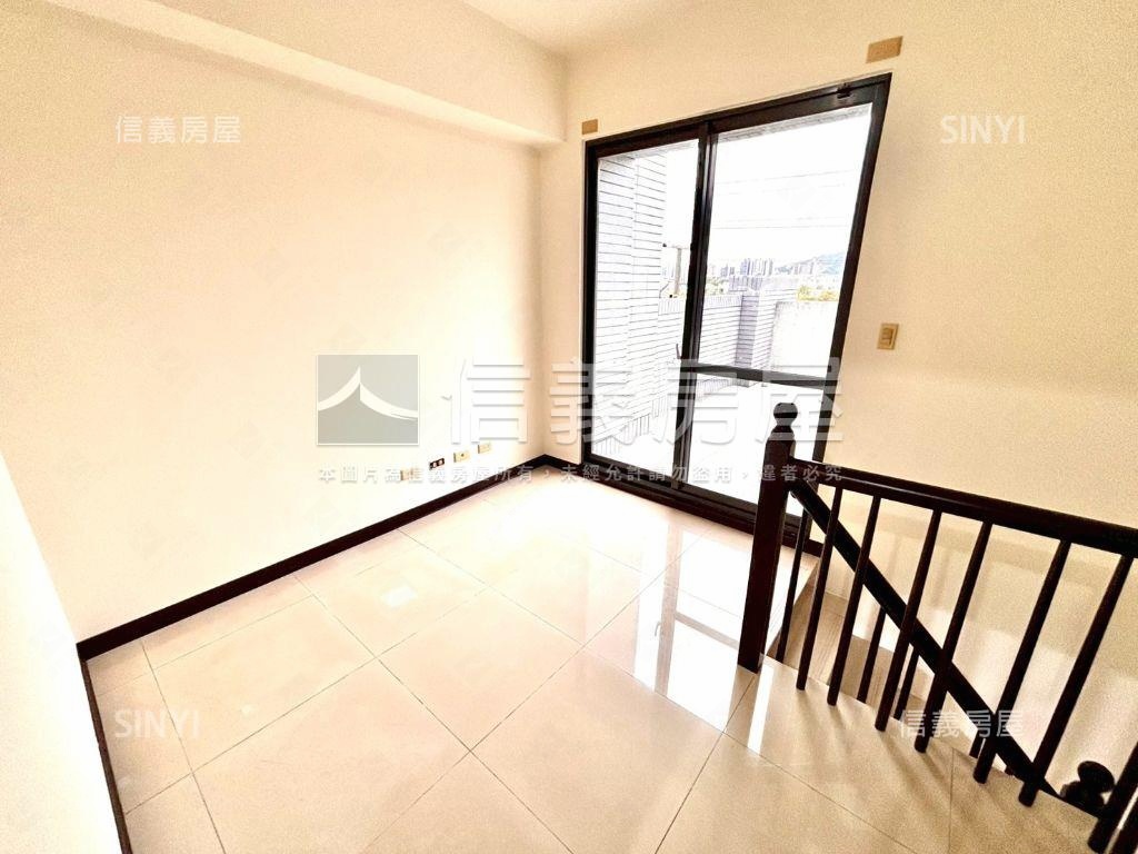 北屯臨路透天方便停車房屋室內格局與周邊環境