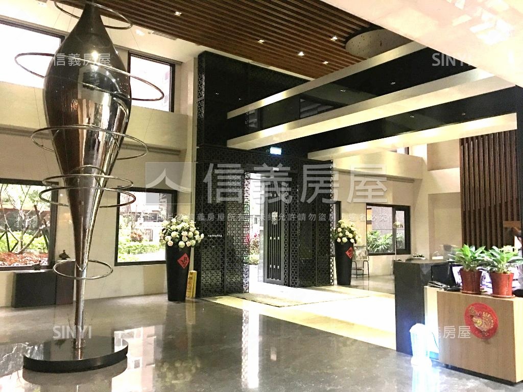 捷運躍境邊間高樓三房車位房屋室內格局與周邊環境