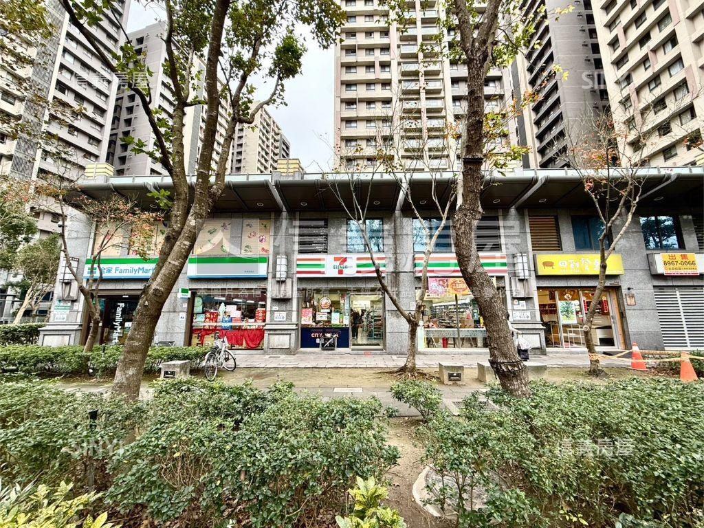 板橋日勝幸福店面房屋室內格局與周邊環境