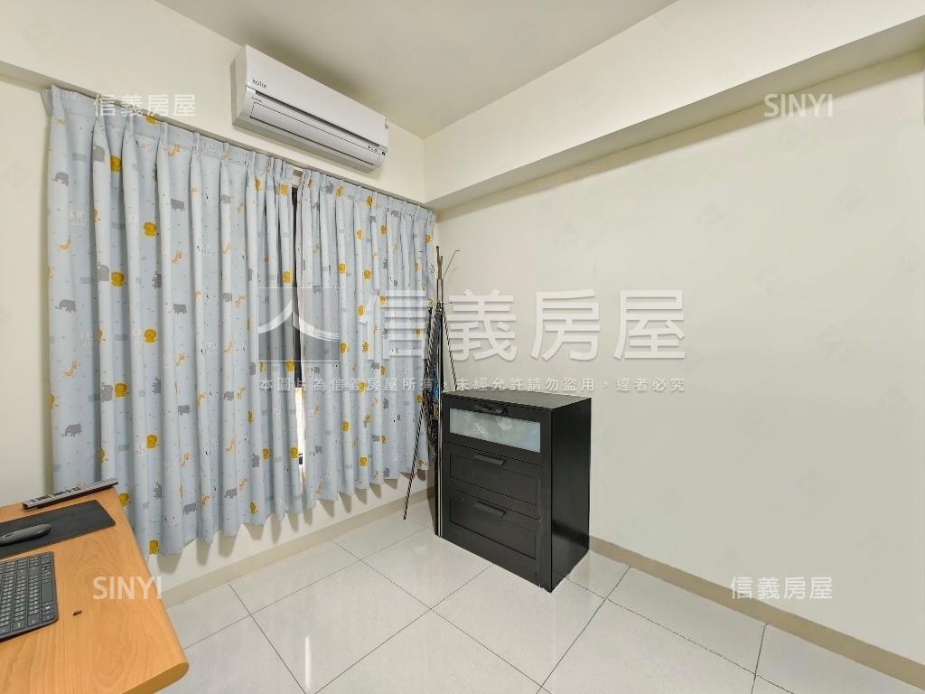 小港‧近公園質感美車墅房屋室內格局與周邊環境