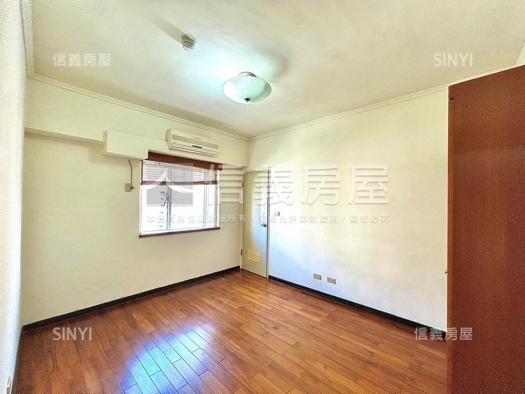公乙朝外採光美屋房屋室內格局與周邊環境