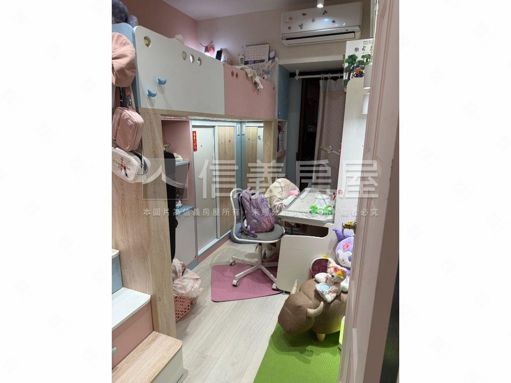 近書法公園雲詠精美兩房房屋室內格局與周邊環境