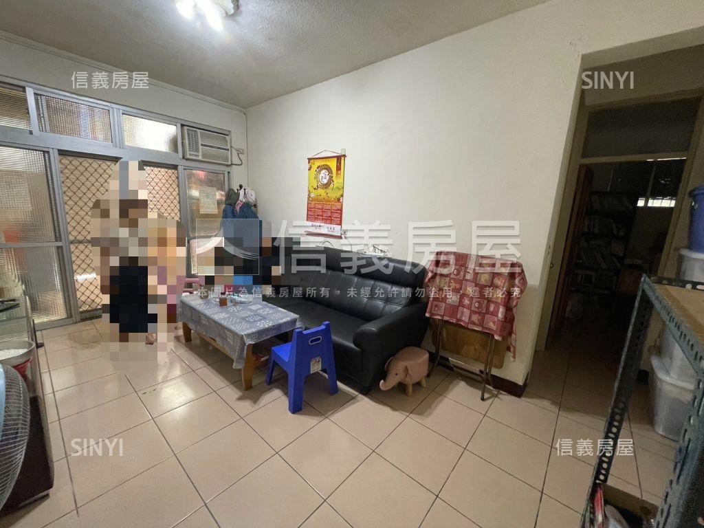 低總價文化街一樓三房公寓房屋室內格局與周邊環境