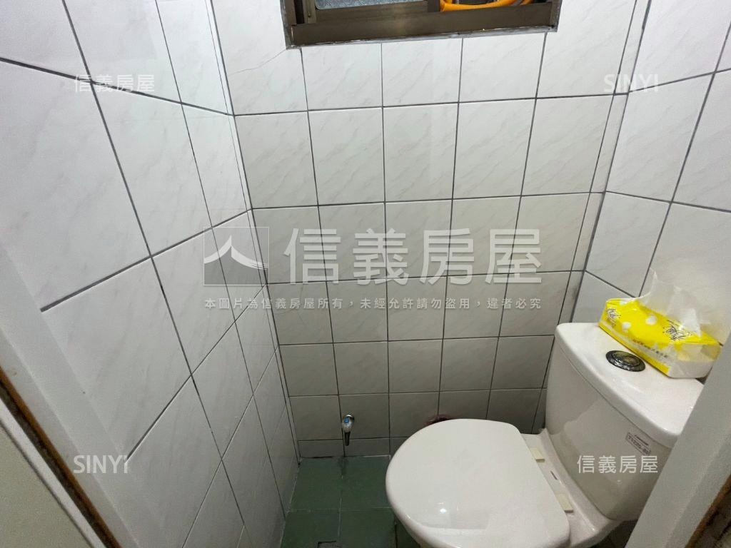 低總價文化街一樓三房公寓房屋室內格局與周邊環境