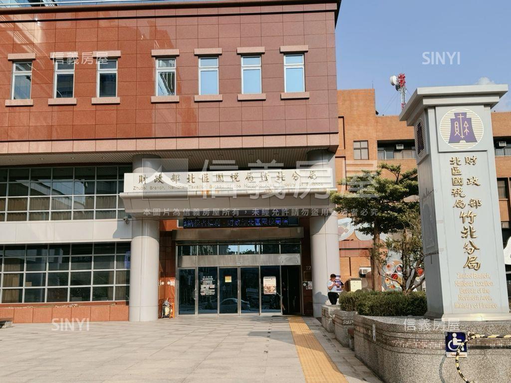 竹北美裝潢㊝三房美宅房屋室內格局與周邊環境