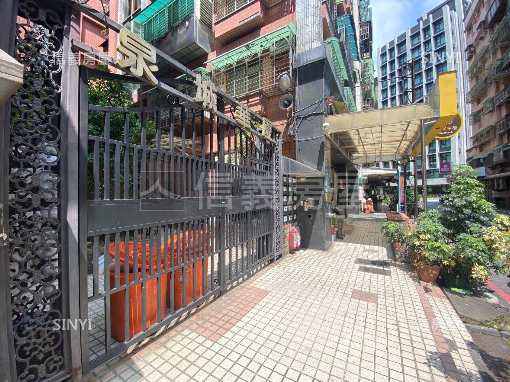 徐匯商圈小資店面房屋室內格局與周邊環境