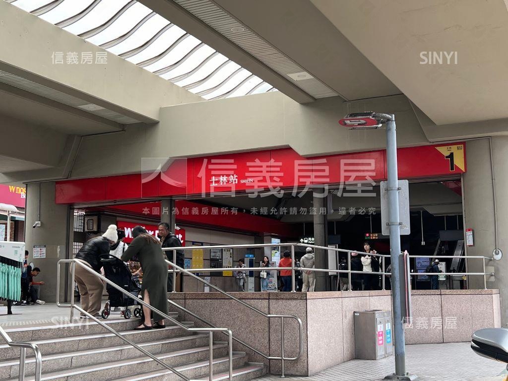 士林站囍堂高樓近北士科房屋室內格局與周邊環境