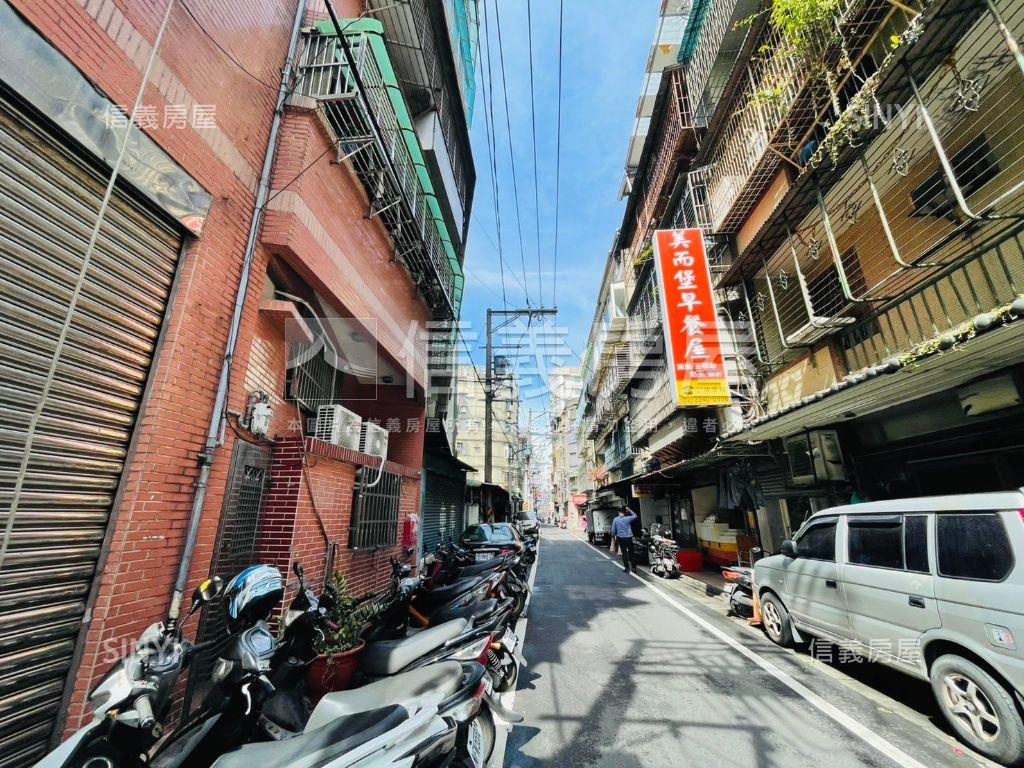 景新街大採光三房華廈房屋室內格局與周邊環境