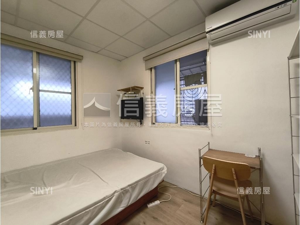 收租自用五房五衛公寓三樓房屋室內格局與周邊環境