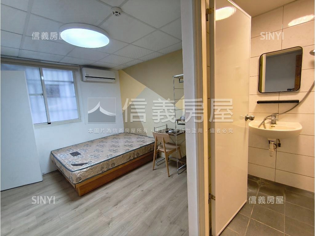 收租自用五房五衛公寓三樓房屋室內格局與周邊環境