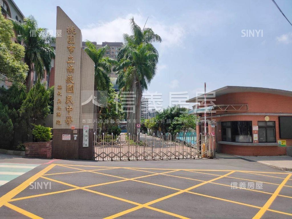 預售屋安美大望美景高樓層房屋室內格局與周邊環境