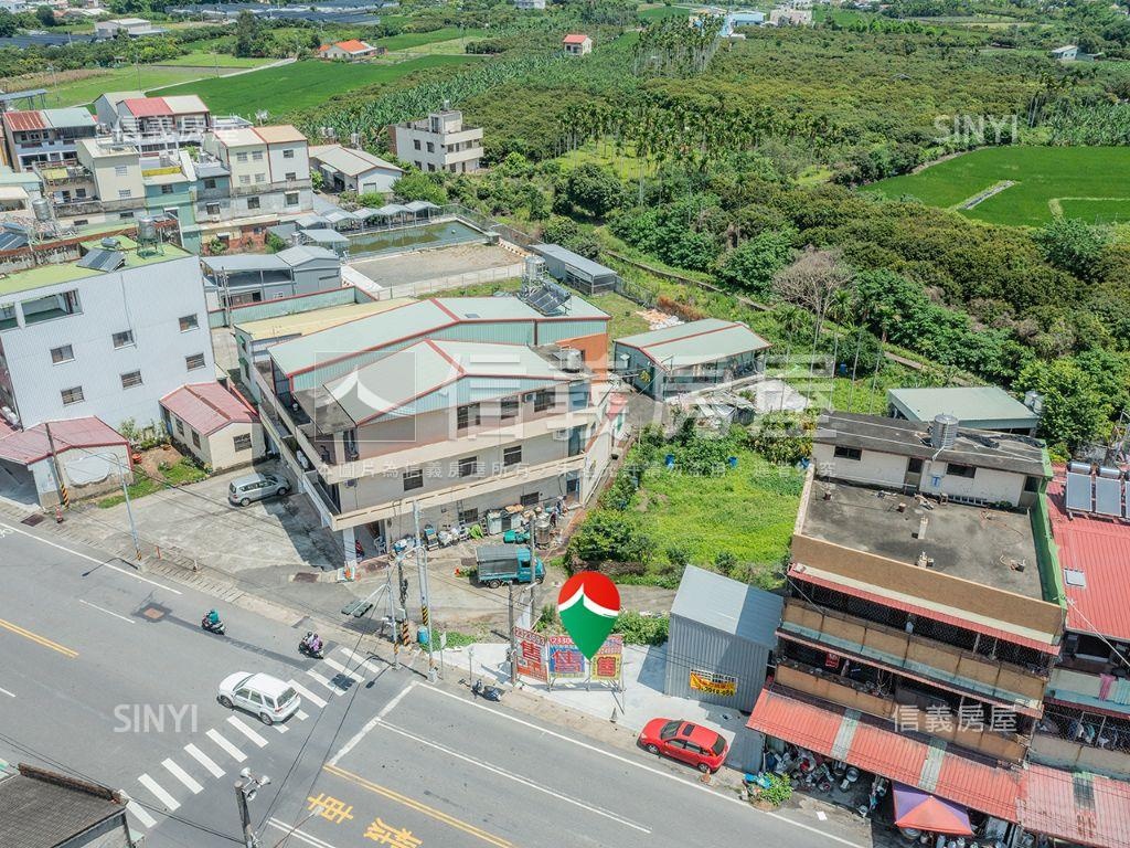 急售！臨２０米路顯眼角地房屋室內格局與周邊環境