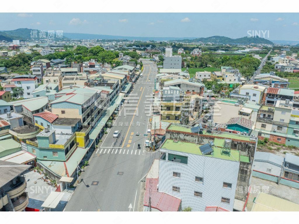 急售！臨２０米路顯眼角地房屋室內格局與周邊環境