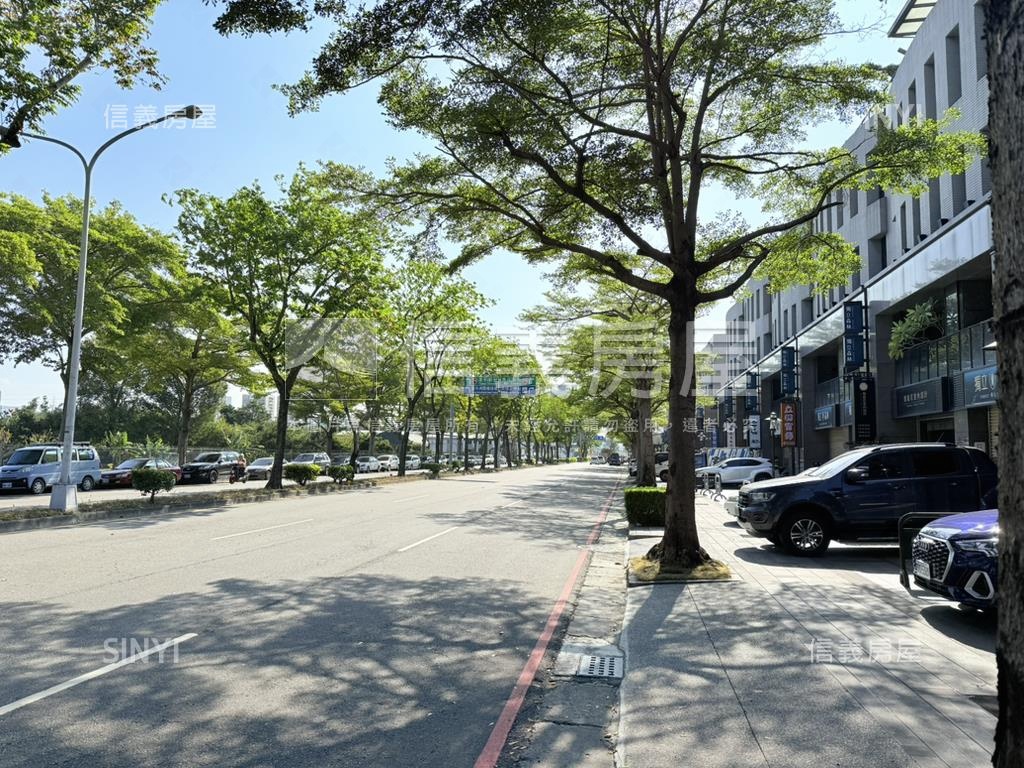 獨立森林店面別墅歡迎洽詢房屋室內格局與周邊環境