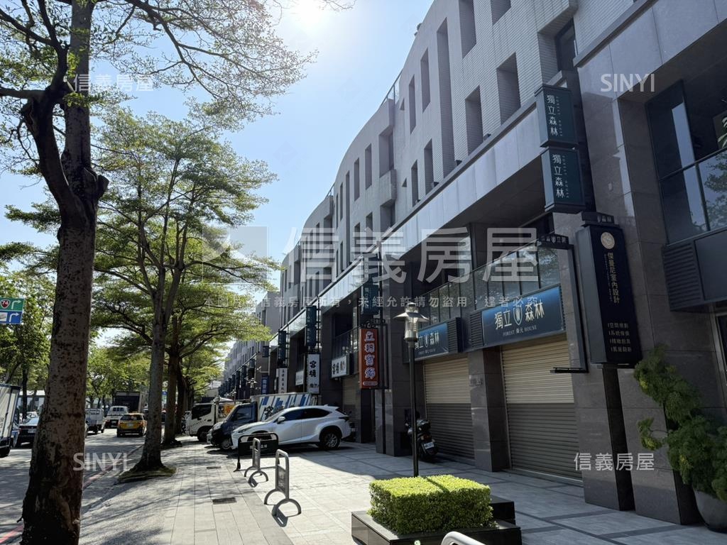 獨立森林店面別墅歡迎洽詢房屋室內格局與周邊環境