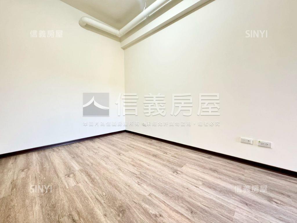 漫活時代２房綠意盎然房屋室內格局與周邊環境