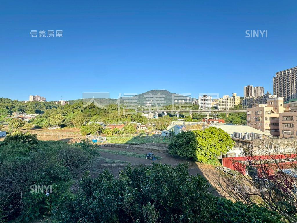 漫活時代２房綠意盎然房屋室內格局與周邊環境