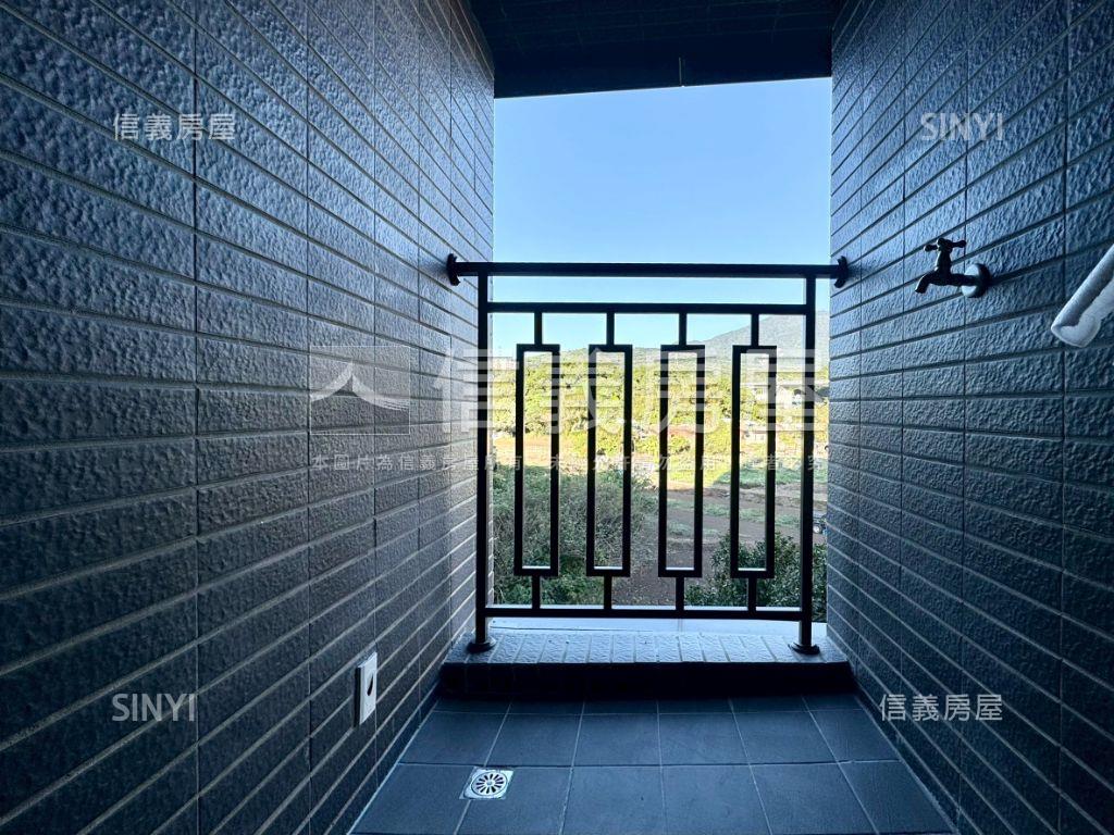 漫活時代２房綠意盎然房屋室內格局與周邊環境