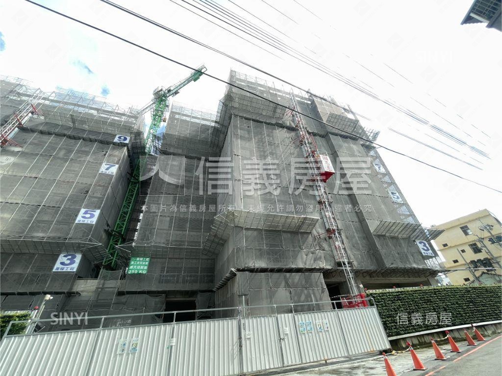 烏日巨鼎花園三房平車房屋室內格局與周邊環境