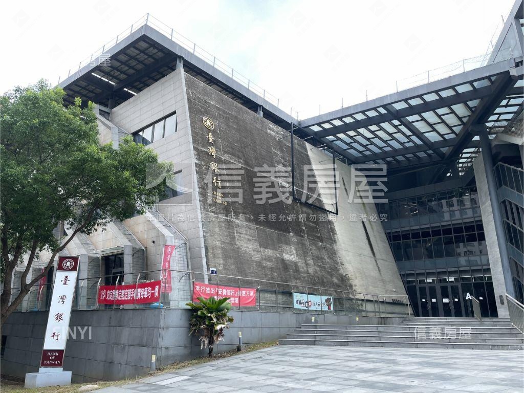 烏日巨鼎花園三房平車房屋室內格局與周邊環境