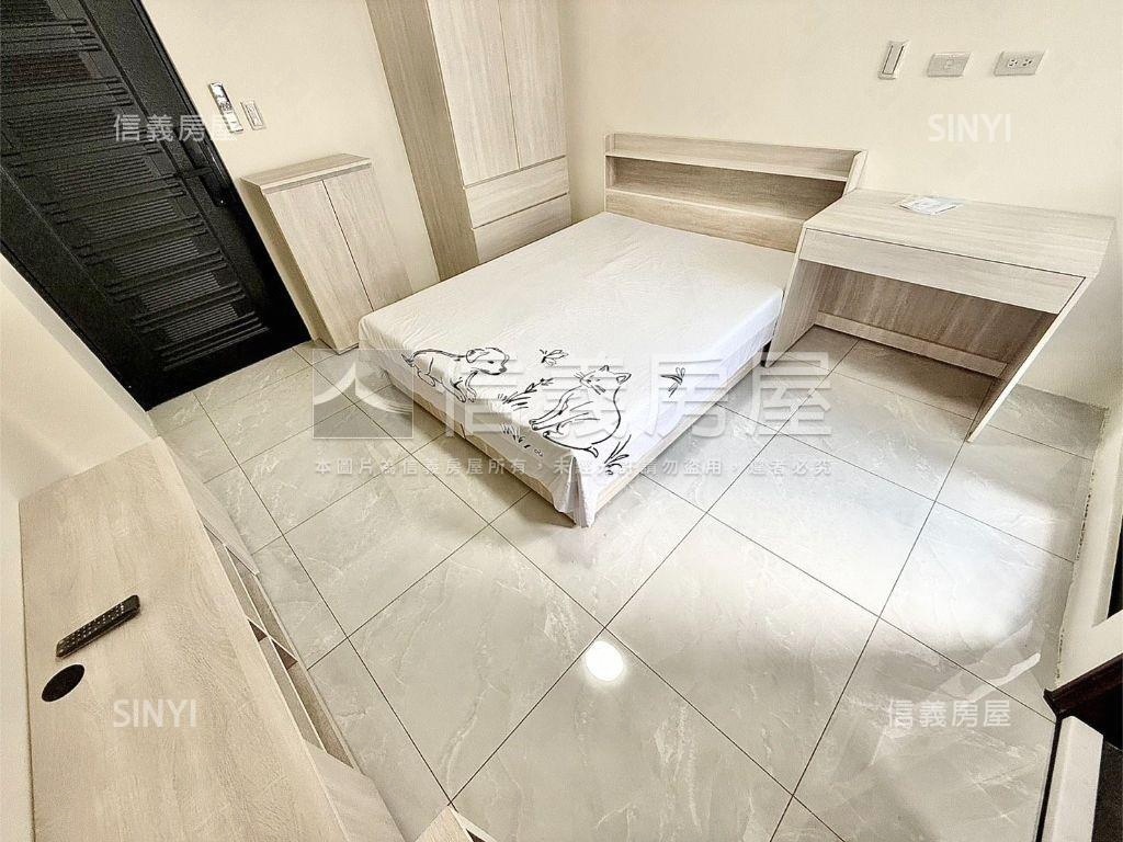 三光整棟收租１３間美透天房屋室內格局與周邊環境