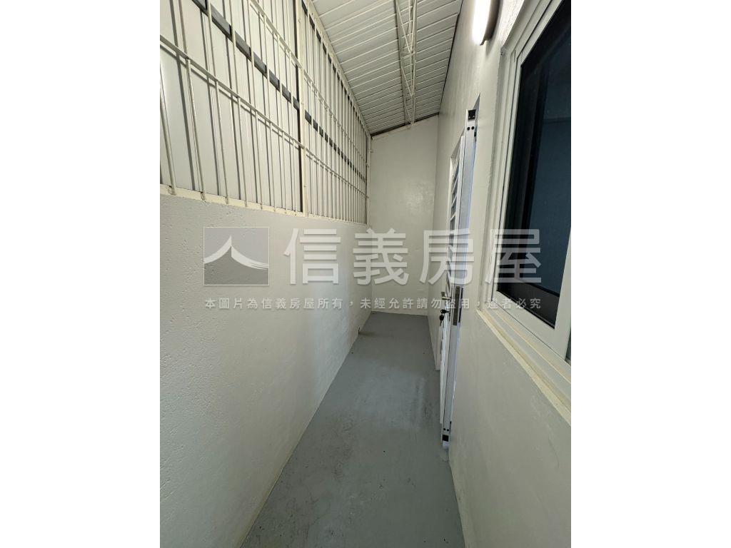 德興路翻新透天房屋室內格局與周邊環境