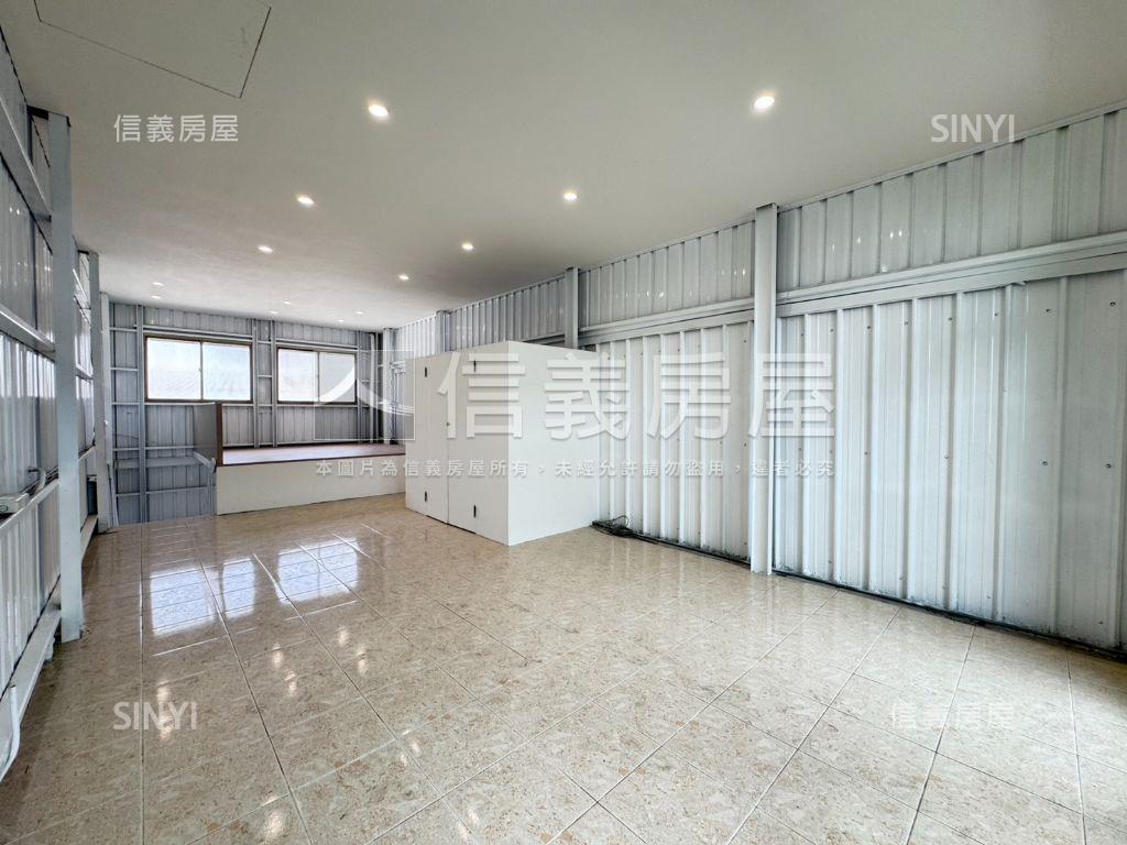 德興路翻新透天房屋室內格局與周邊環境