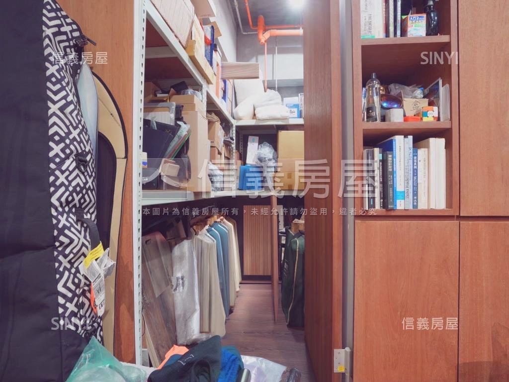 副都心站都峰苑房屋室內格局與周邊環境