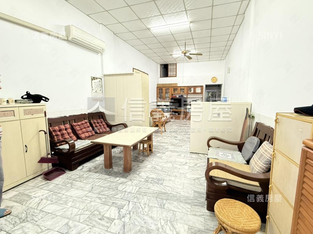 學校旁健康三街店住房屋室內格局與周邊環境