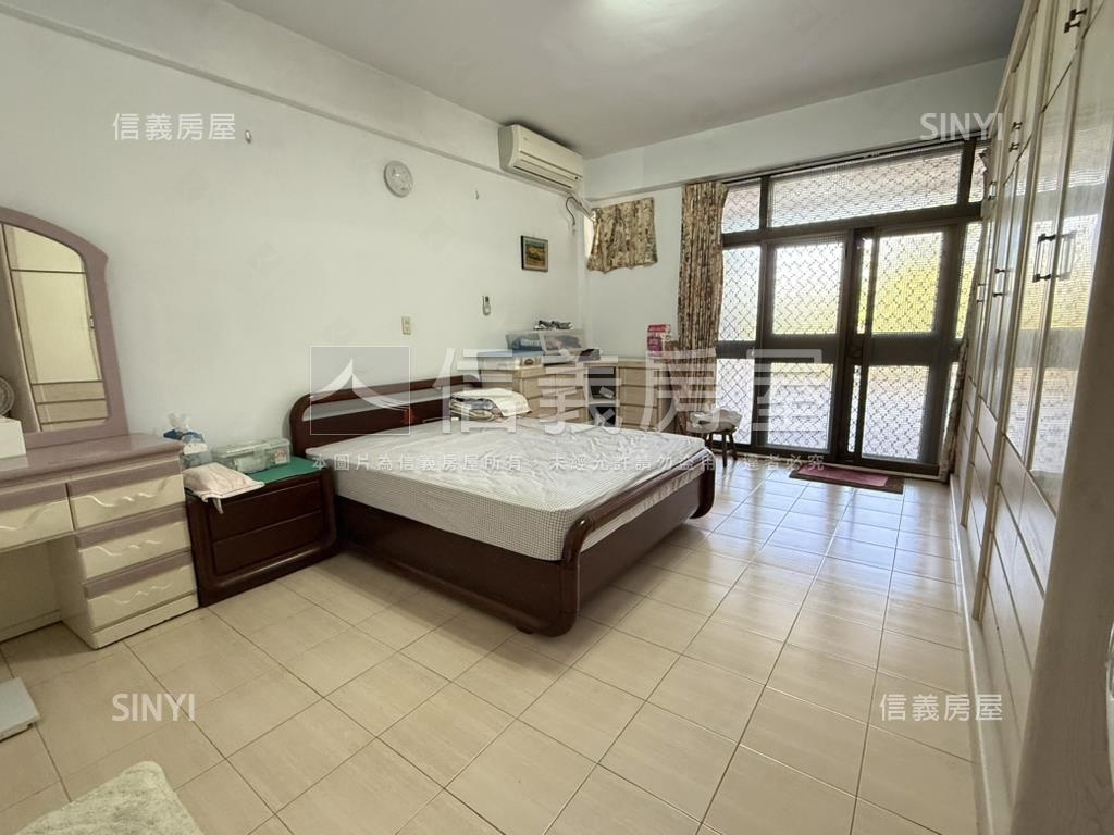 學校旁健康三街店住房屋室內格局與周邊環境