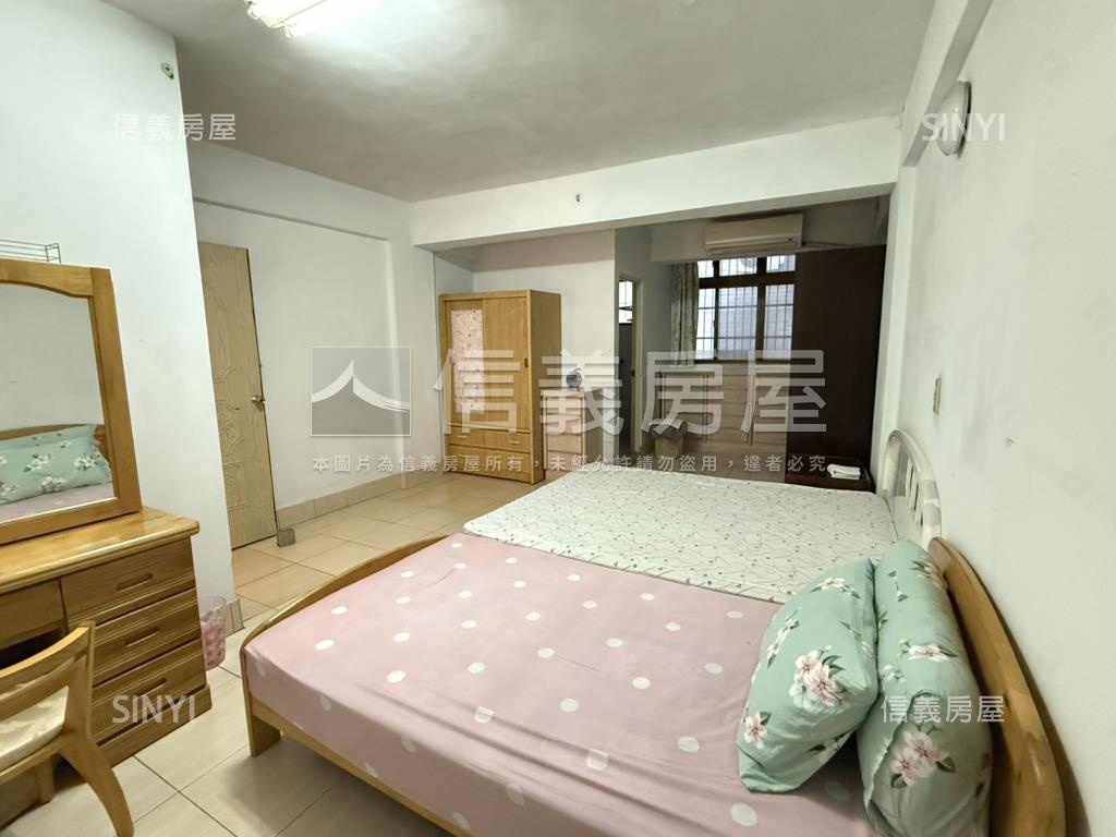 學校旁健康三街店住房屋室內格局與周邊環境