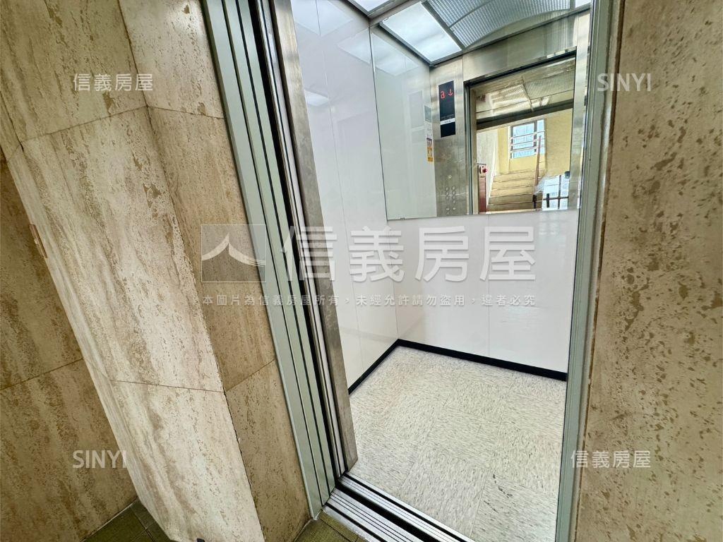 三面採光管理大空間美廈房屋室內格局與周邊環境