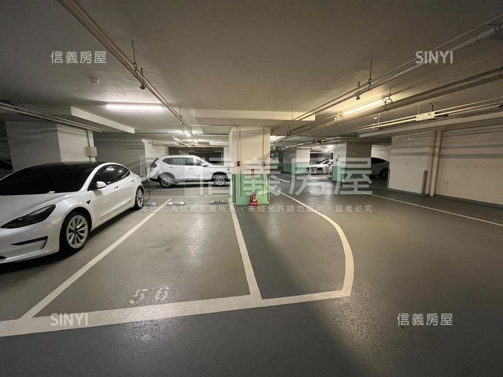 捷運旁視野三房平車溫馨宅房屋室內格局與周邊環境