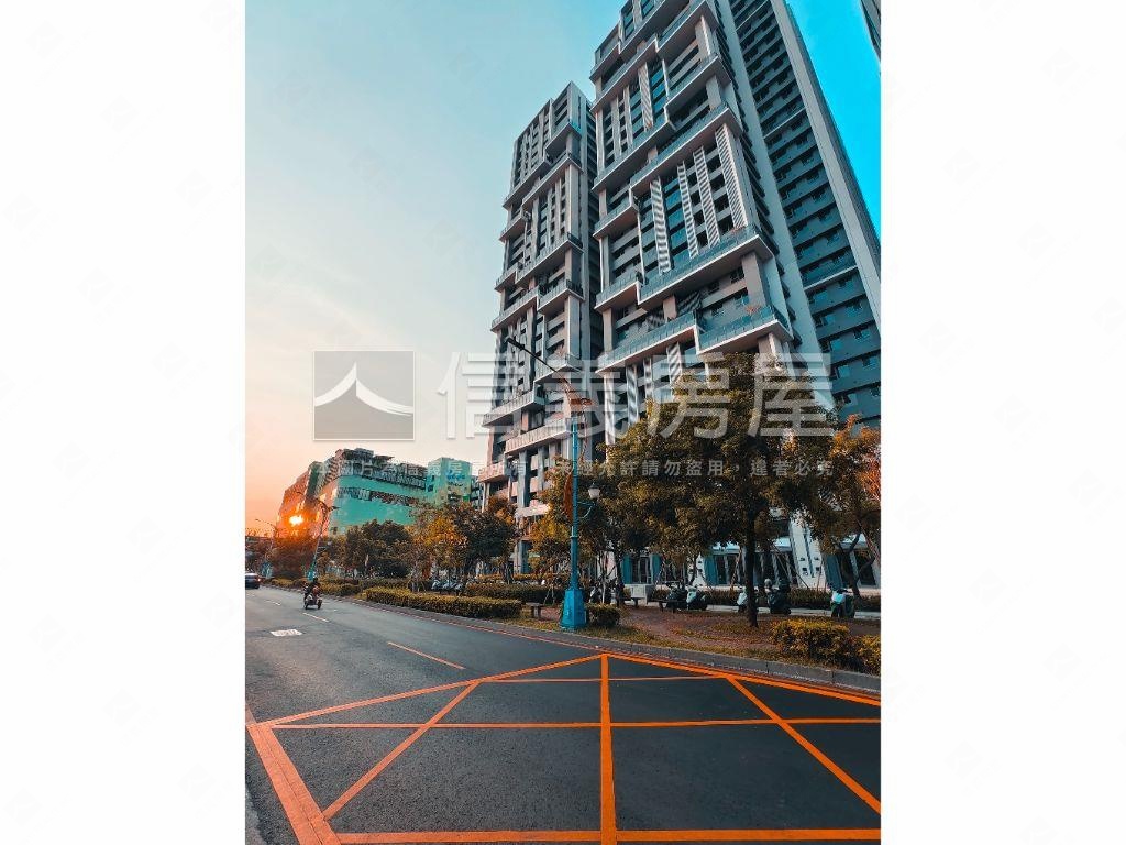 ★專任湖濱城三房平車急售房屋室內格局與周邊環境