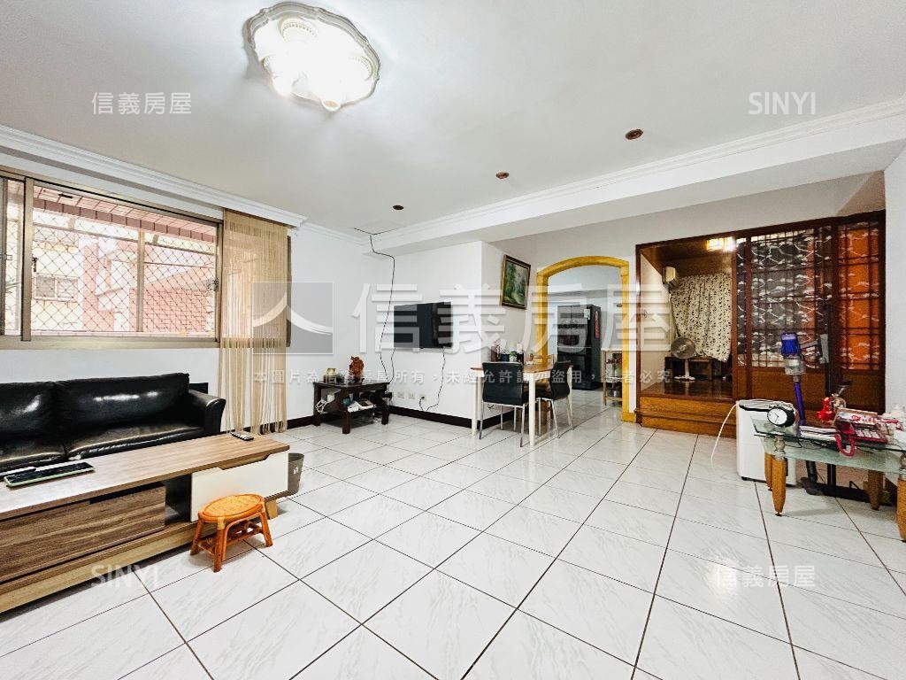 『夢蝶』三房稀有大空間房屋室內格局與周邊環境