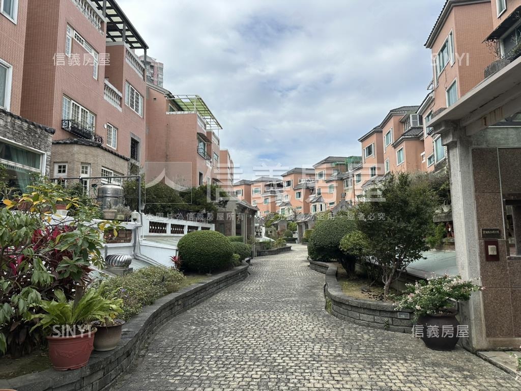 澄清湖前庭後院大地坪豪墅房屋室內格局與周邊環境