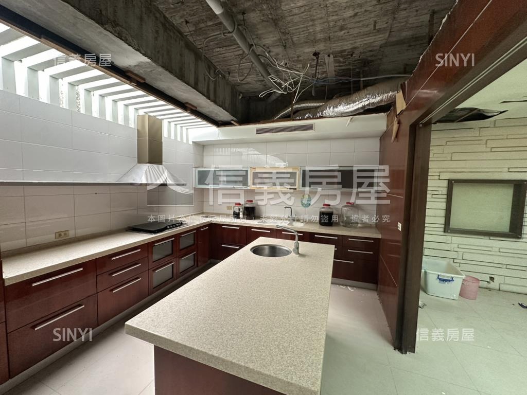 澄清湖前庭後院大地坪豪墅房屋室內格局與周邊環境