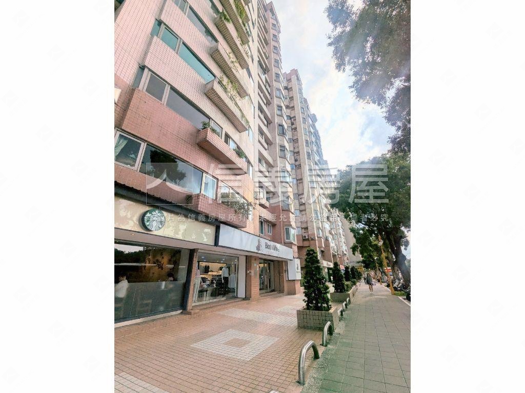 榮星新城高樓綠意盎然房屋室內格局與周邊環境