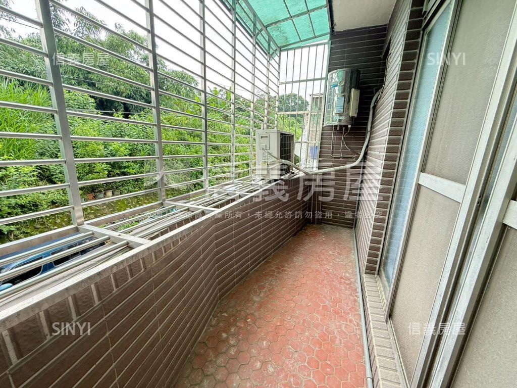 ★鳳鳴山景靜幽透天☆房屋室內格局與周邊環境