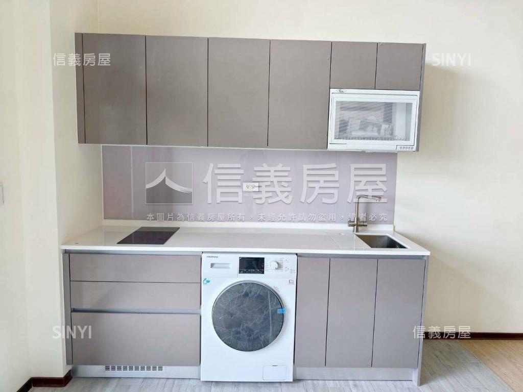浩瀚湖濱城４樓美商辦房屋室內格局與周邊環境