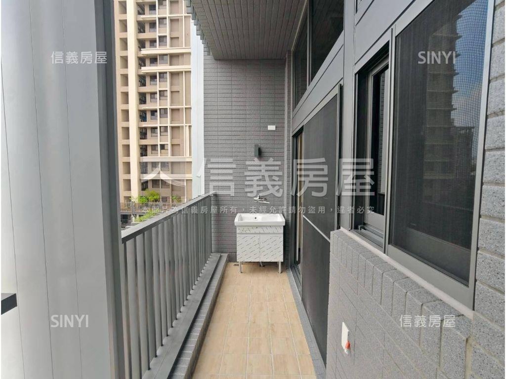 浩瀚湖濱城４樓美商辦房屋室內格局與周邊環境